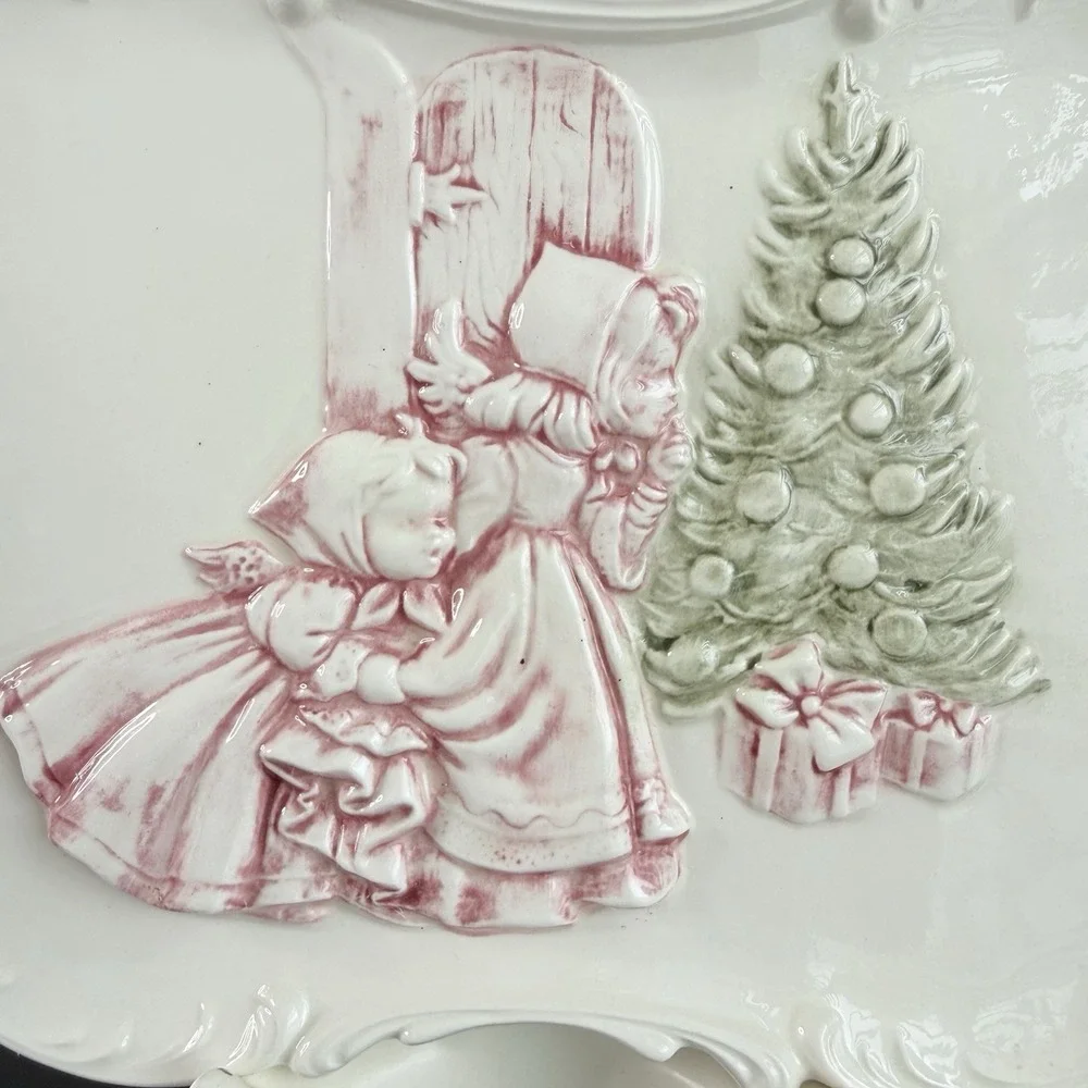 Vintage 1981 Handmade Christmas Ceramic Plate With Stand Cottagecore Santa Kids